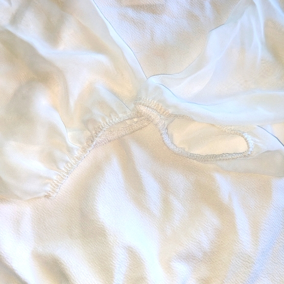 Molly & Erica Women's Blouse - Picture 6 of 9